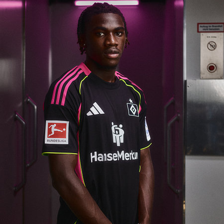HSV Signiertes + getragenes Shooting-Ausweichtrikot Fabio Baldé #45