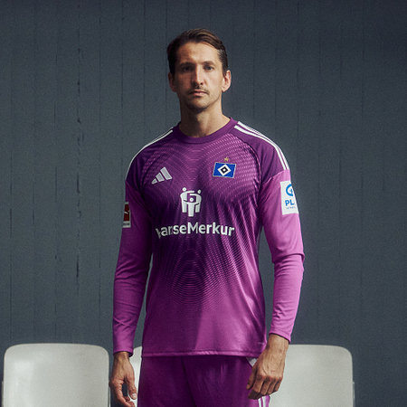 HSV Signiertes + getragenes Shooting-Torwarttrikot pink René Adler #1