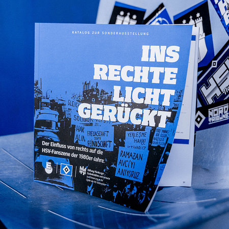 Katalog "Ins rechte Licht gerückt"