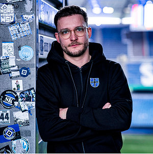 1887 Kapuzenjacke "Logo schwarz"