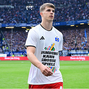 Signiertes & getragenes Olympia-Aufwärmshirt vs. Freiburg (Gr. L)