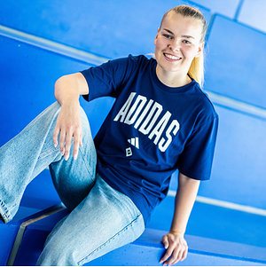 adidas T-Shirt navy