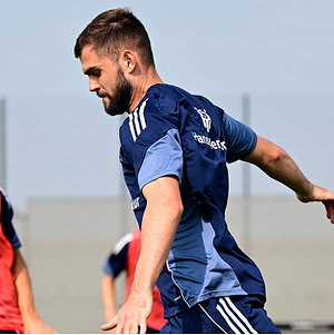 adidas Trainingsoberteile kurz/lang Poreba #6 (Gr. M)