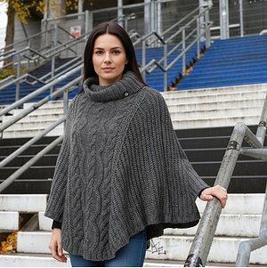 Poncho "Adriana"