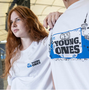 Young Ones T-Shirt "Skyline"