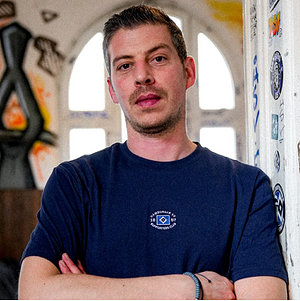 SC T-Shirt "Logo mittig navy"