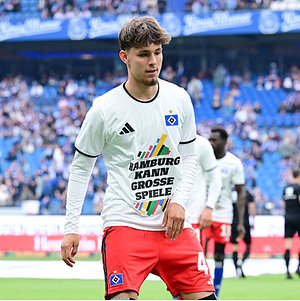 Signiertes & getragenes Olympia-Aufwärmshirt vs. Freiburg (Gr. M)